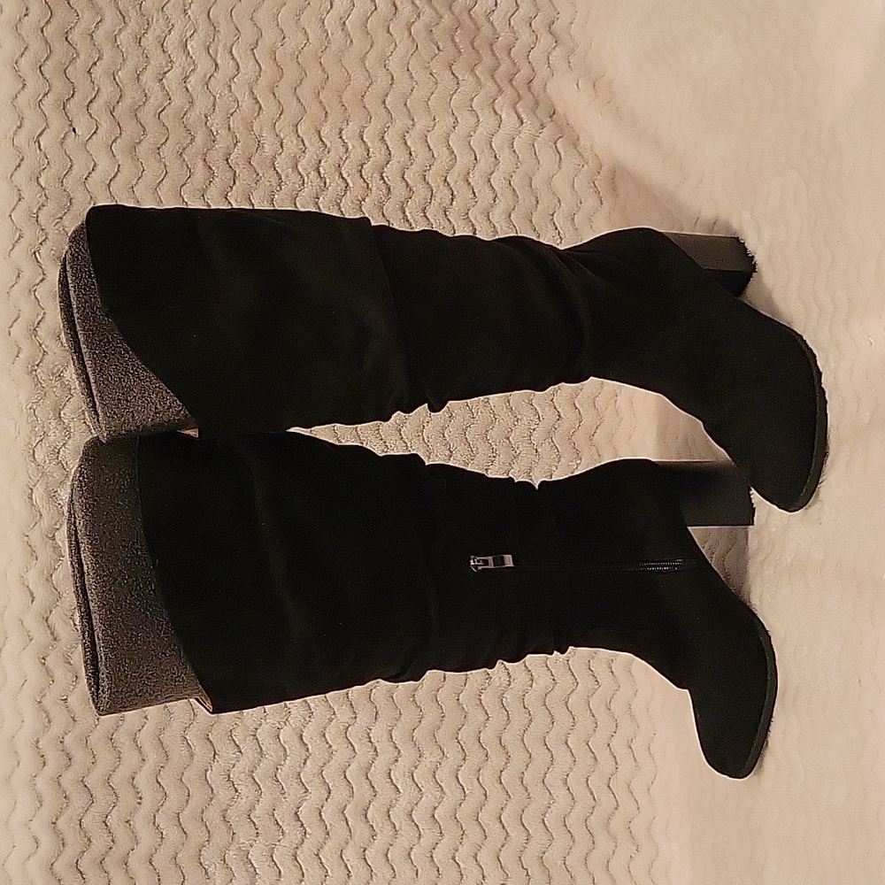 NWOT Slouch Boot